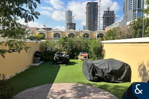 2 Bed | Comfy Layout | Garden | Large Terrace